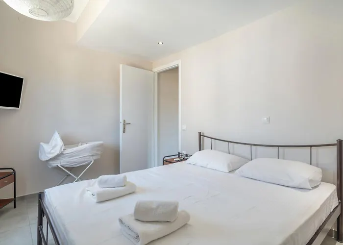 Semesterbostad Stathis *